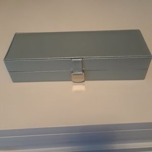 Wolf travel / safe deposit box jewelry case